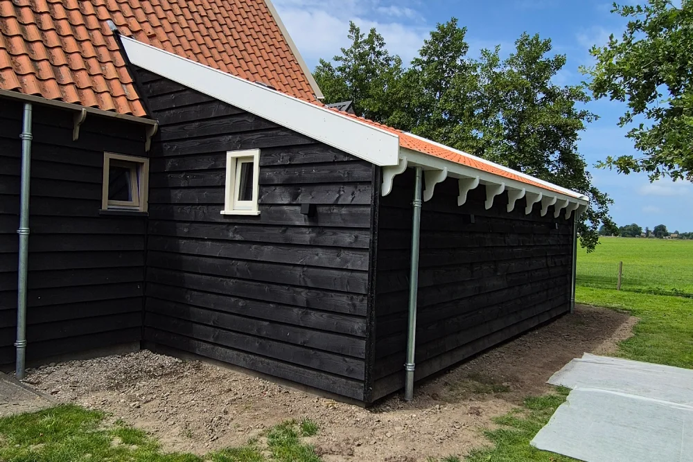 Aanbouw en uitbouw